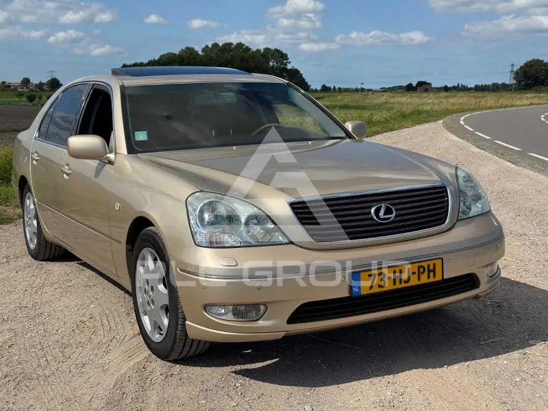 2001 Lexus LS430