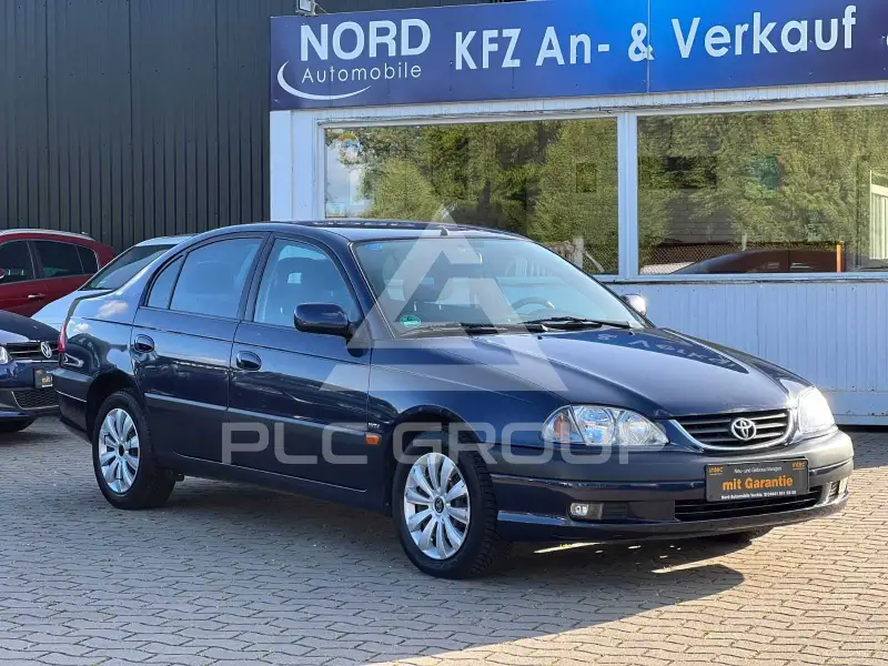 2001 Toyota Avensis