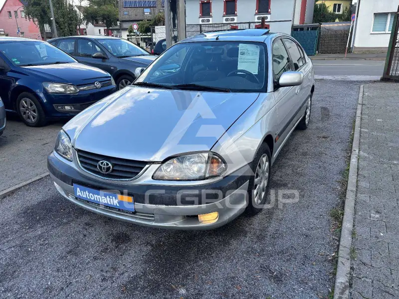 2001 Toyota Avensis
