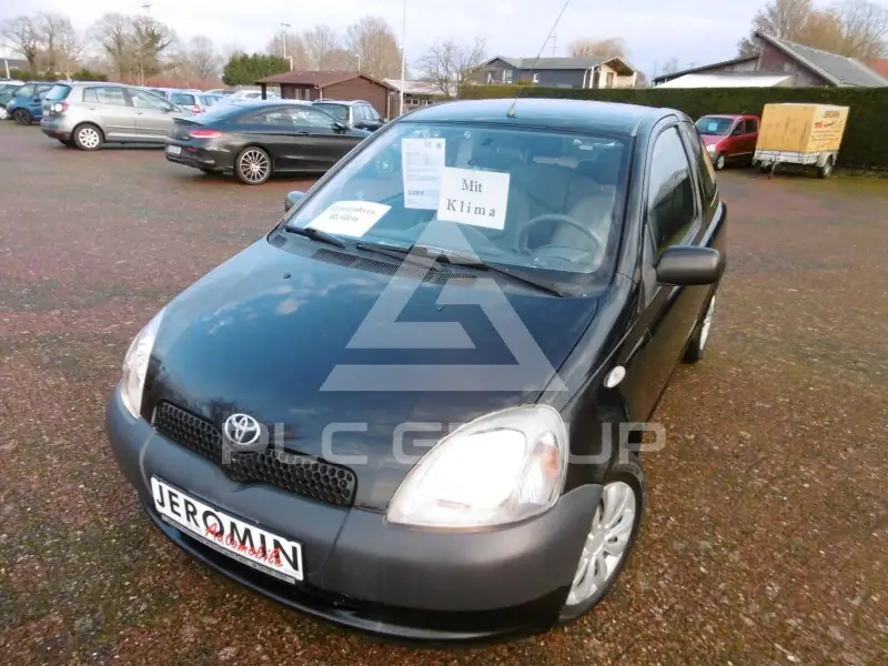 2001 Toyota YARIS
