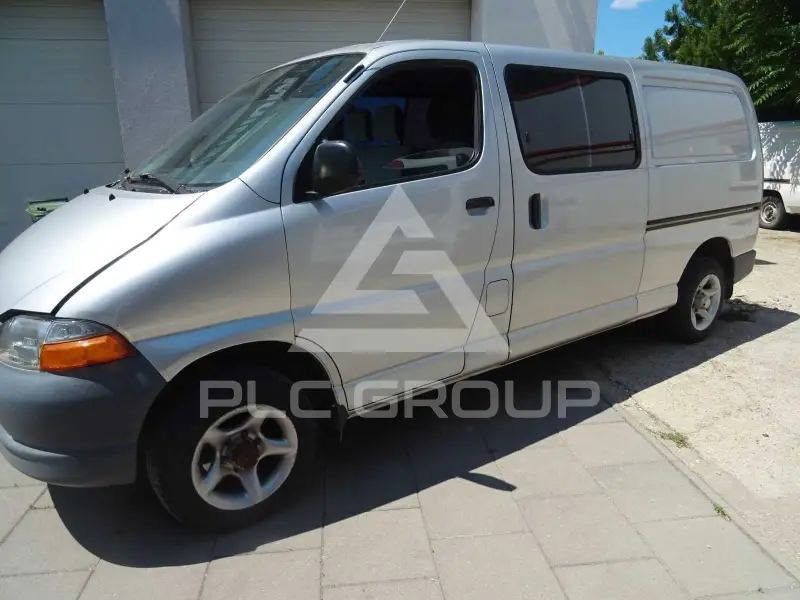 2001 Toyota Hiace
