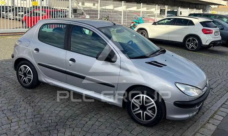 2001 Peugeot 206