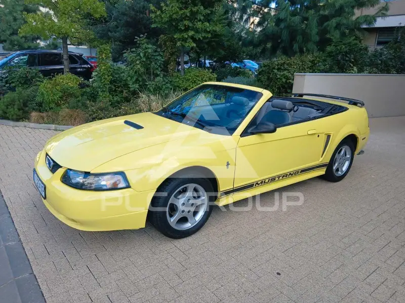 2001 Ford MUSTANG