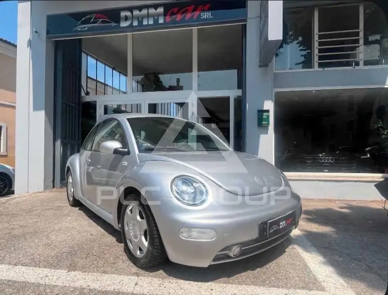 2001 Volkswagen BEETLE