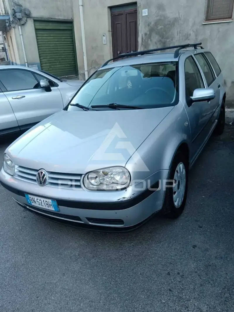 2001 Volkswagen GOLF