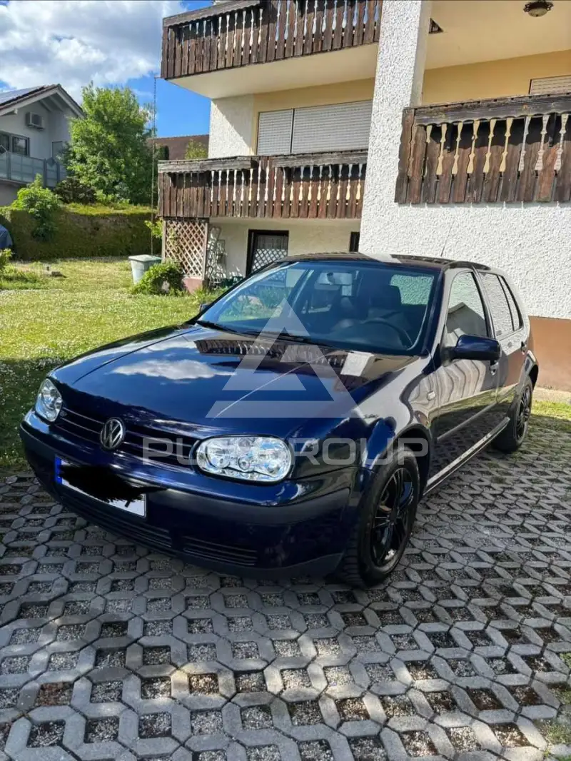 2001 Volkswagen GOLF