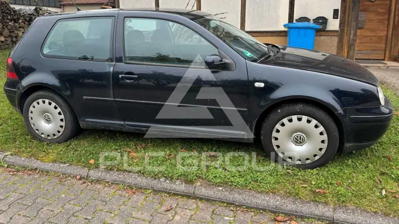 2001 Volkswagen GOLF