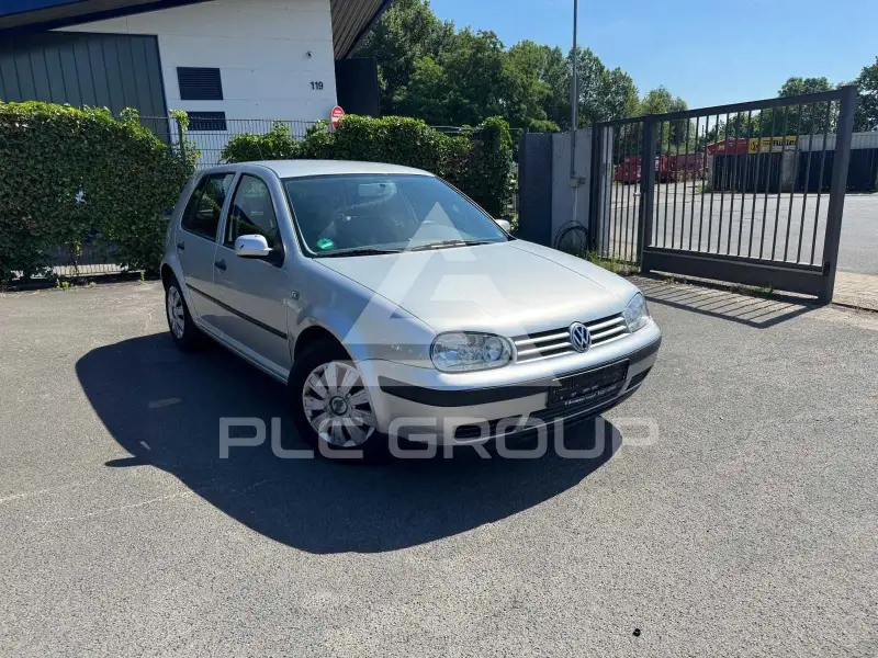 2001 Volkswagen GOLF