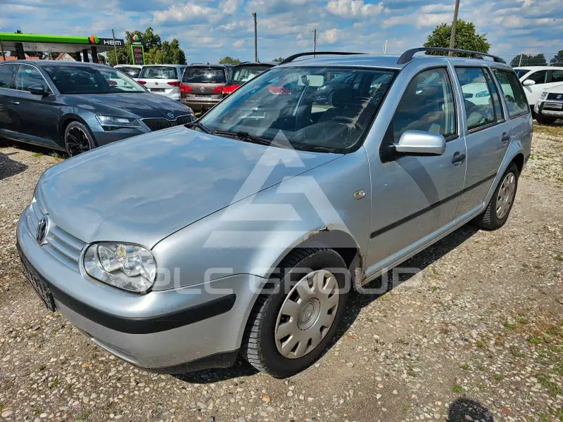2001 Volkswagen GOLF