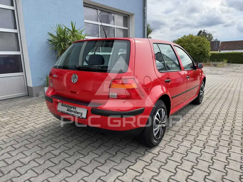 2001 Volkswagen GOLF