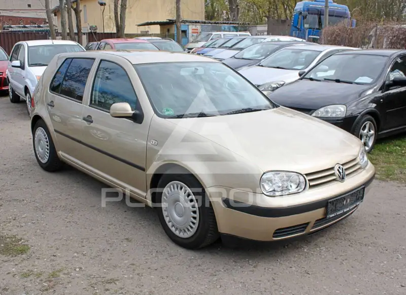 2001 Volkswagen GOLF