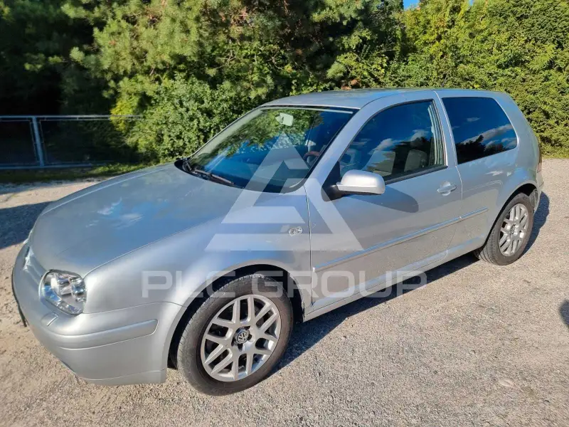 2001 Volkswagen GOLF