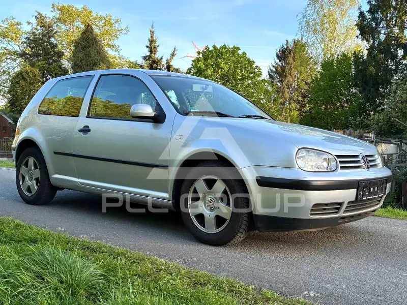 2001 Volkswagen GOLF
