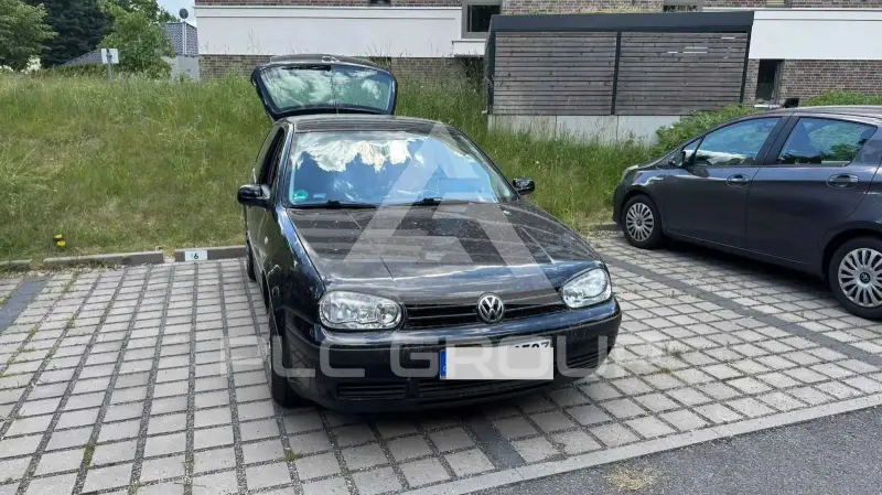 2001 Volkswagen GOLF