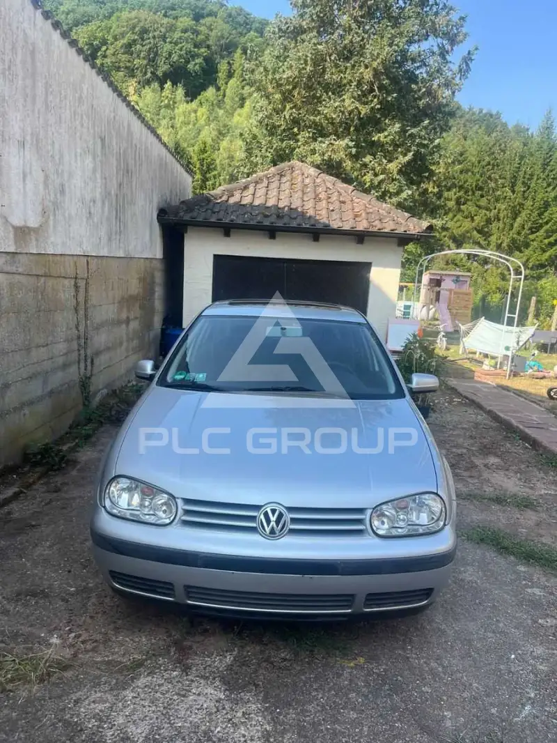 2001 Volkswagen GOLF