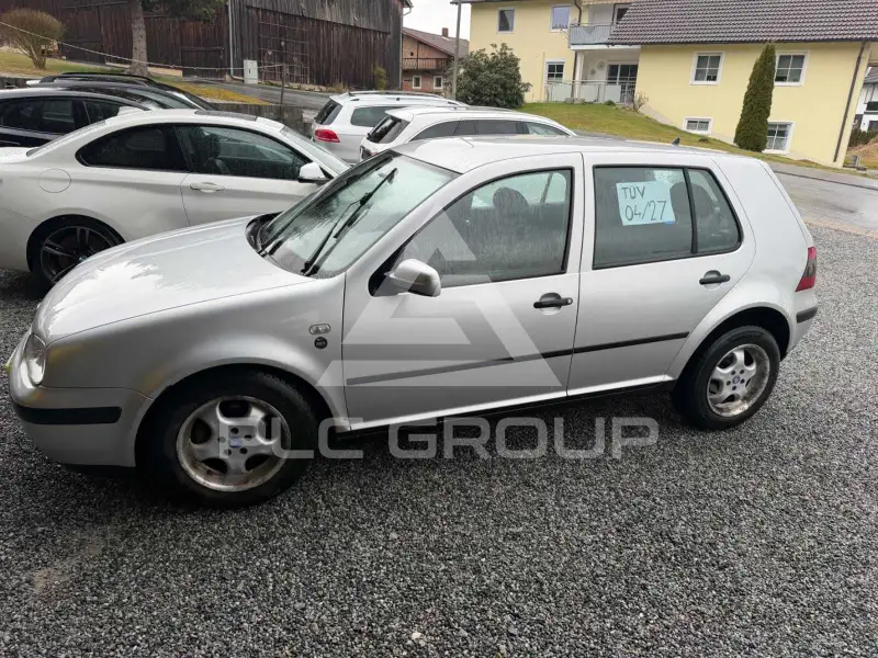 2001 Volkswagen GOLF