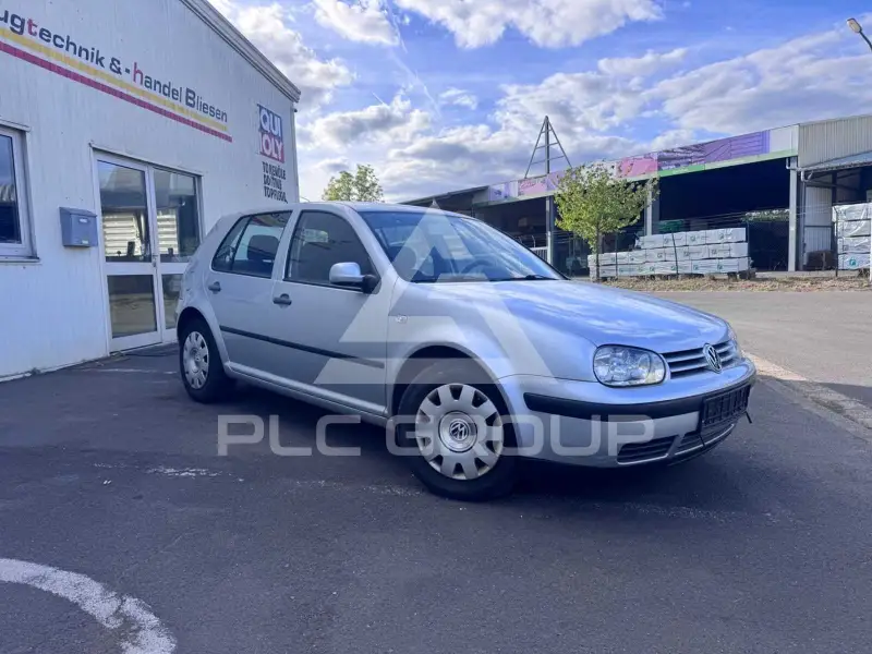 2001 Volkswagen GOLF
