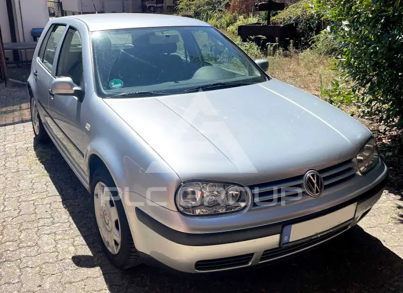 2001 Volkswagen GOLF