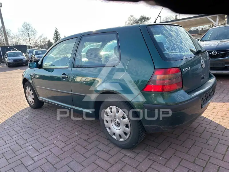 2001 Volkswagen GOLF
