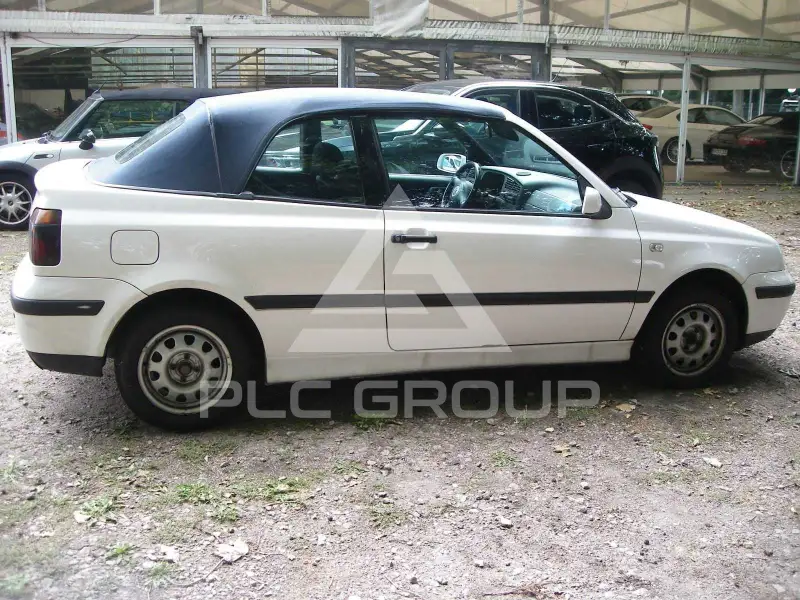 2001 Volkswagen GOLF