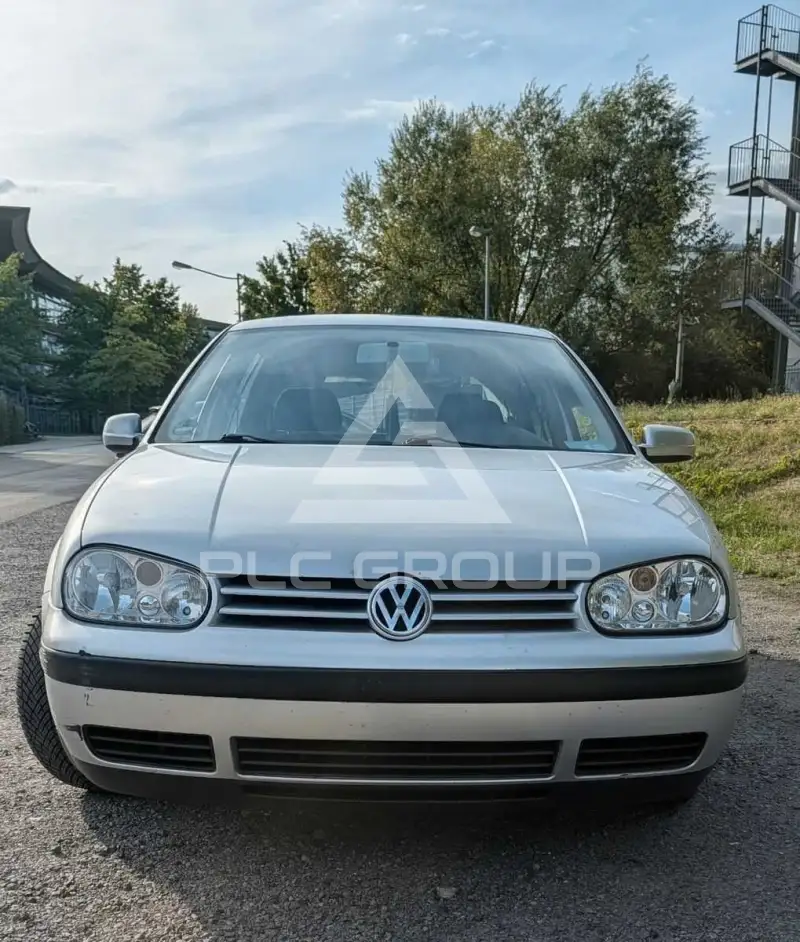 2001 Volkswagen GOLF