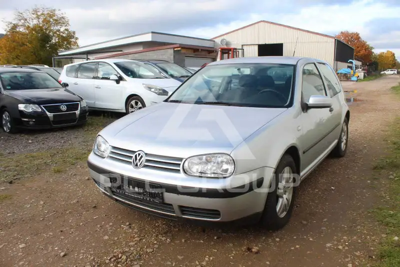 2001 Volkswagen GOLF
