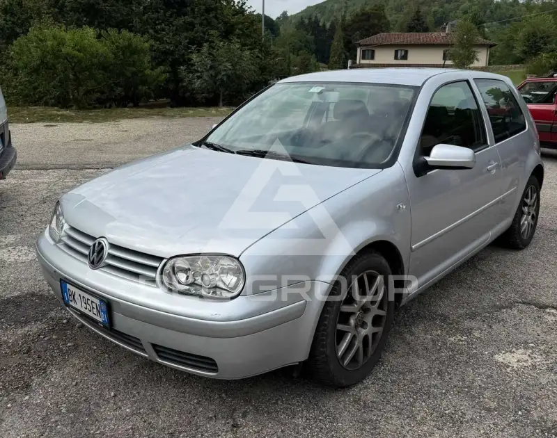 2001 Volkswagen GOLF