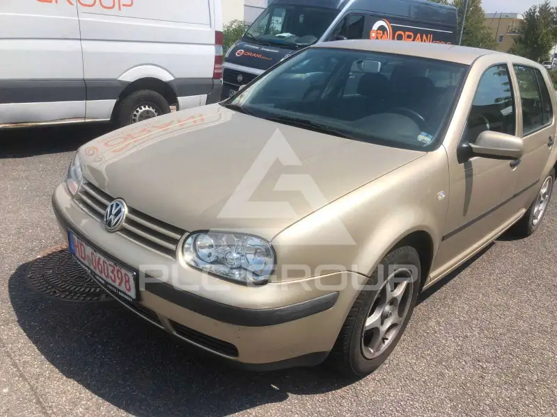2001 Volkswagen GOLF