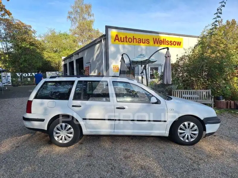 2001 Volkswagen GOLF