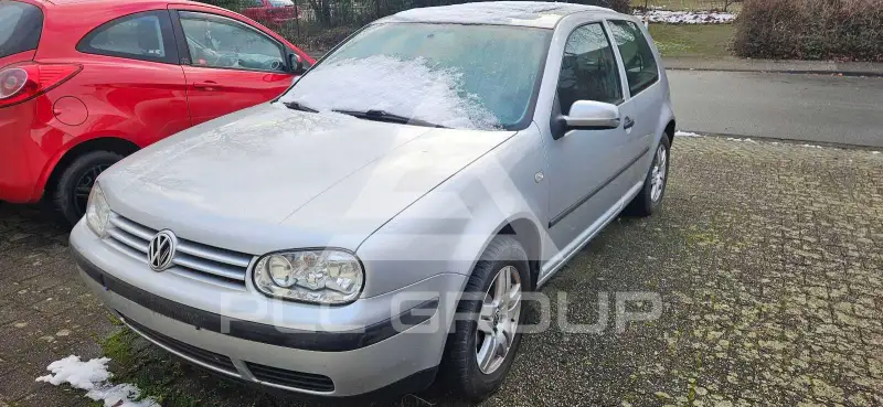 2001 Volkswagen GOLF
