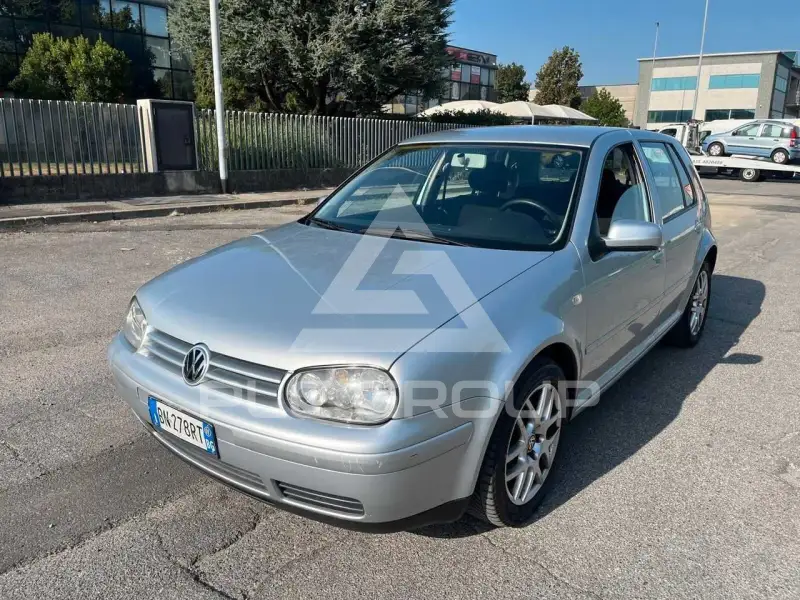 2001 Volkswagen GOLF