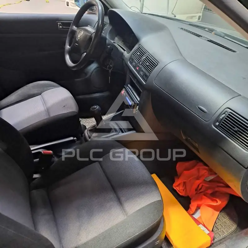2001 Volkswagen GOLF
