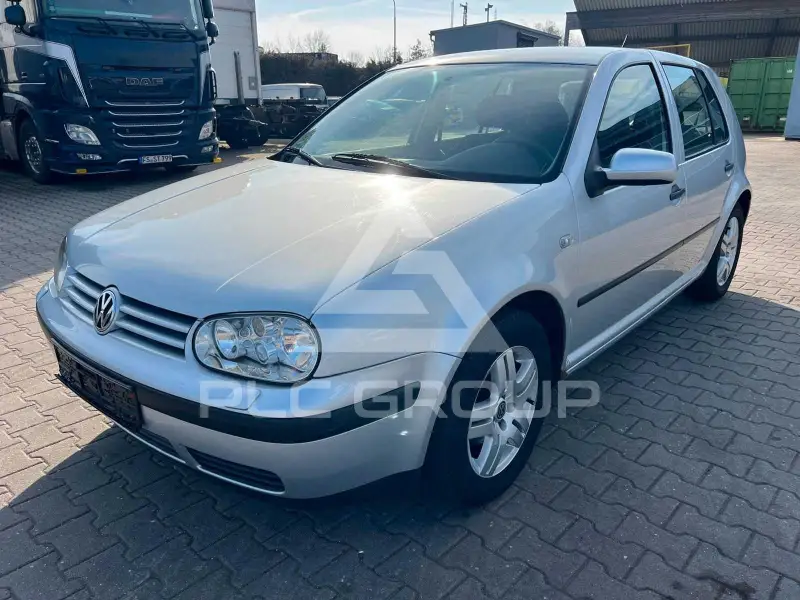 2001 Volkswagen GOLF