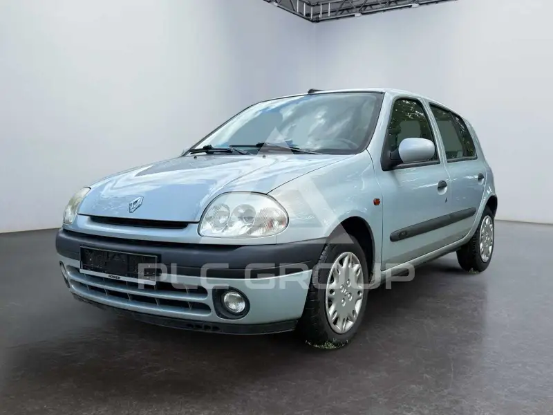 2001 Renault Clio