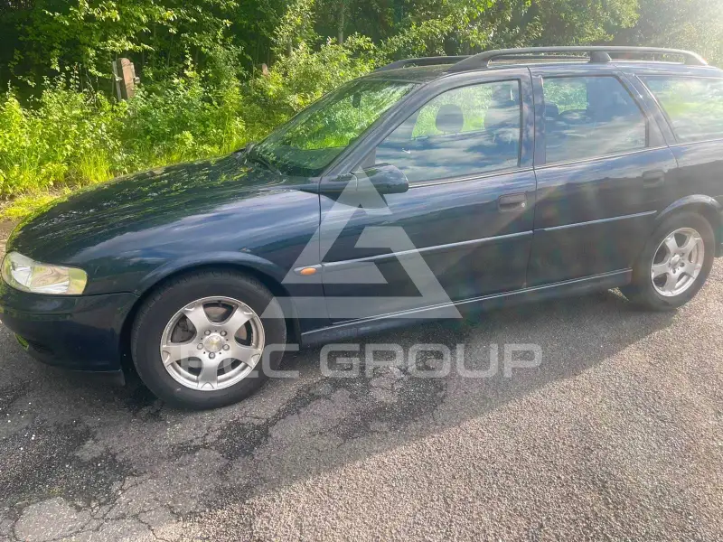 2001 Opel Vectra