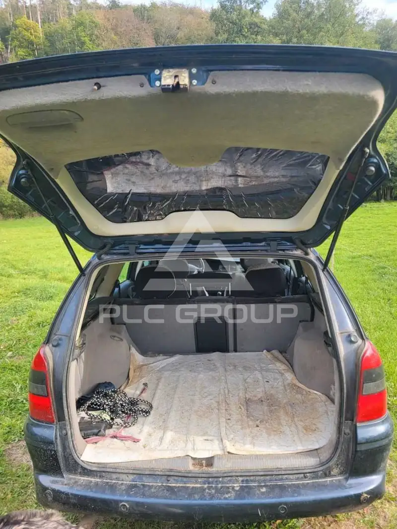 2001 Opel Vectra