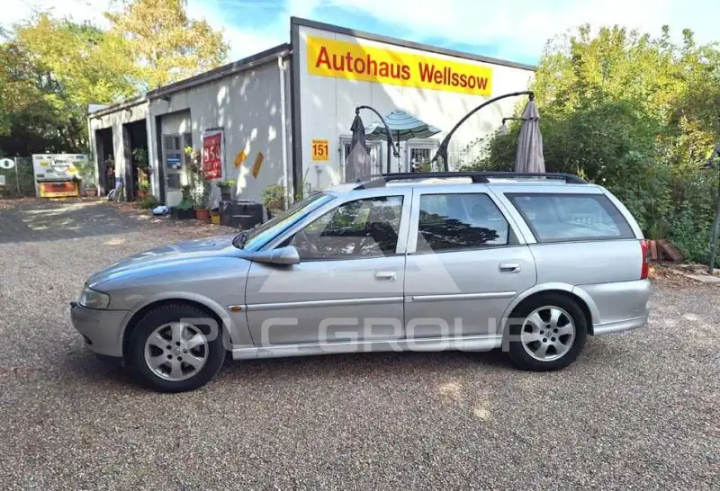 2001 Opel Vectra