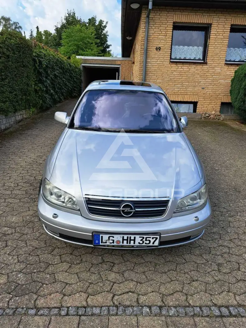 2001 Opel Omega