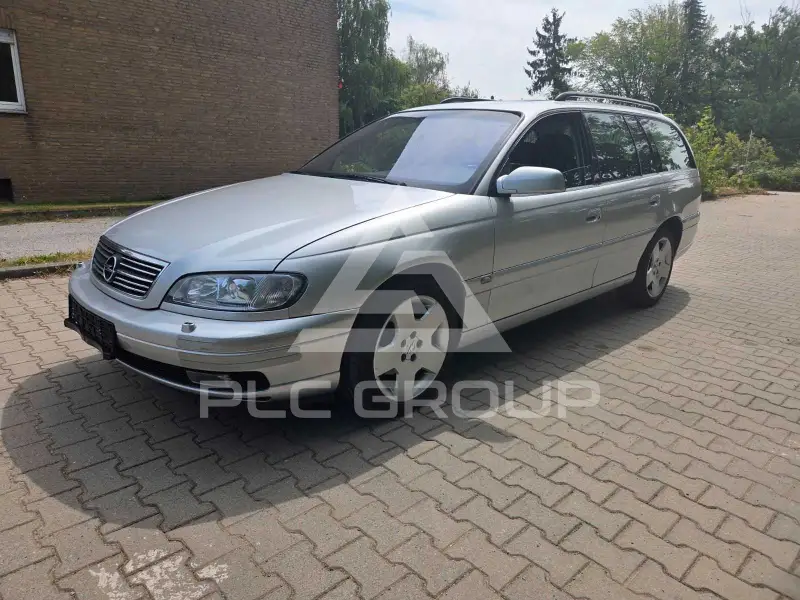 2001 Opel Omega