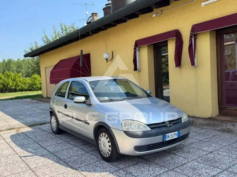 2001 Opel Corsa