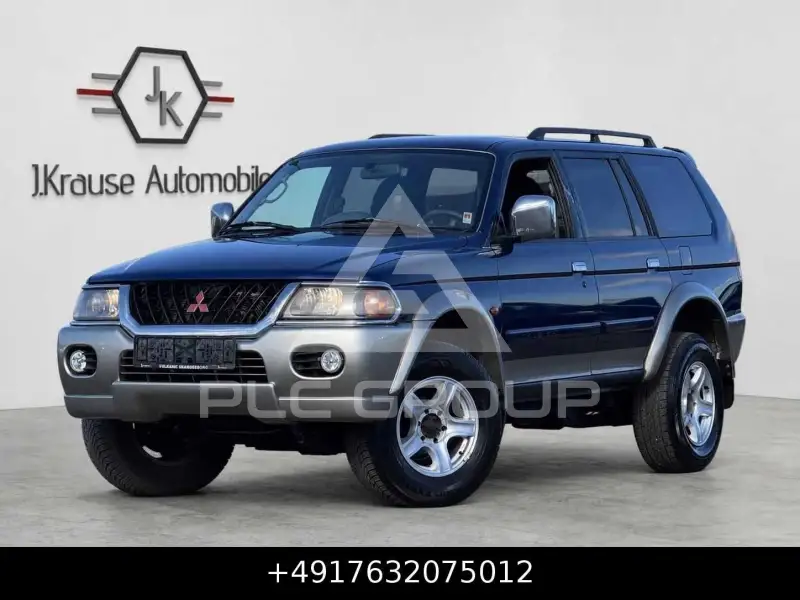 2002 Mitsubishi PAJARO