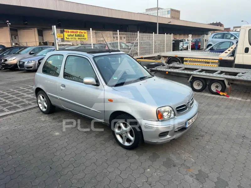 2002 Nissan MICRA
