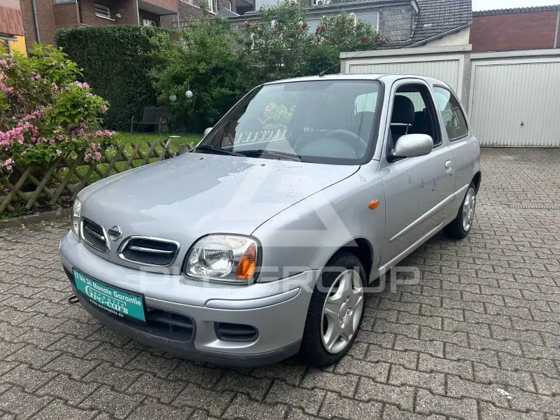 2002 Nissan MICRA