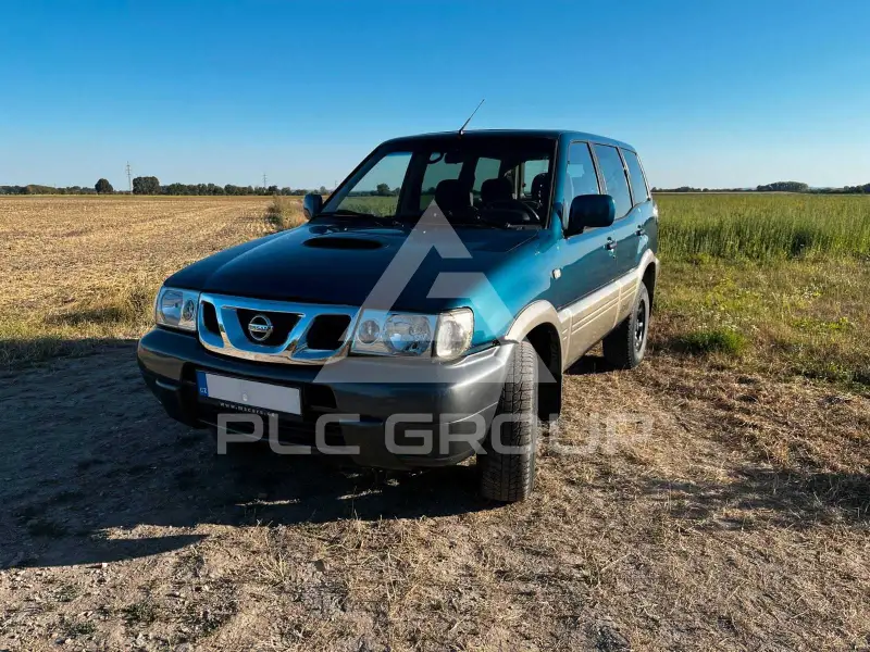 2002 Nissan Terrano