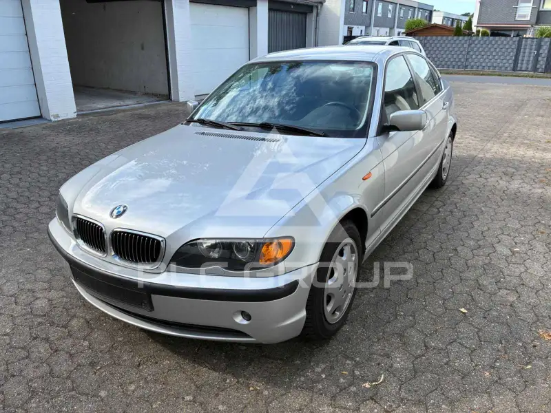 2002 BMW 325