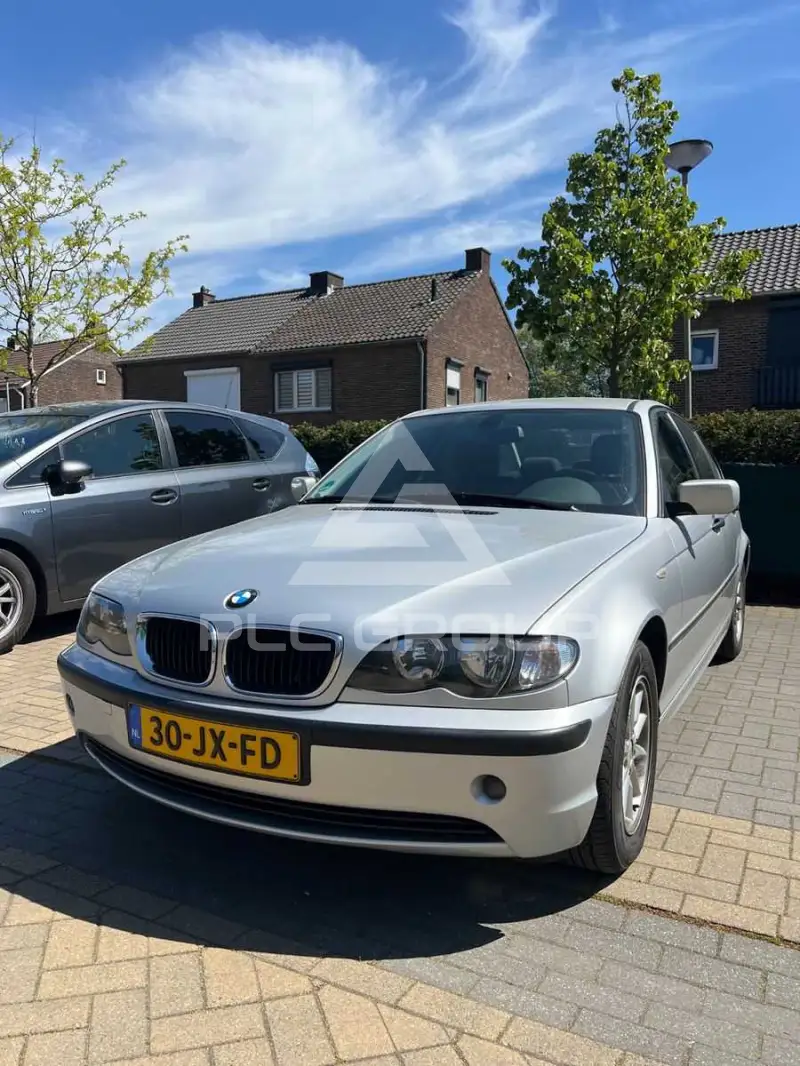 2002 BMW 316