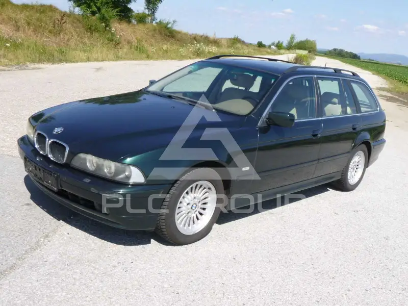 2002 BMW 530