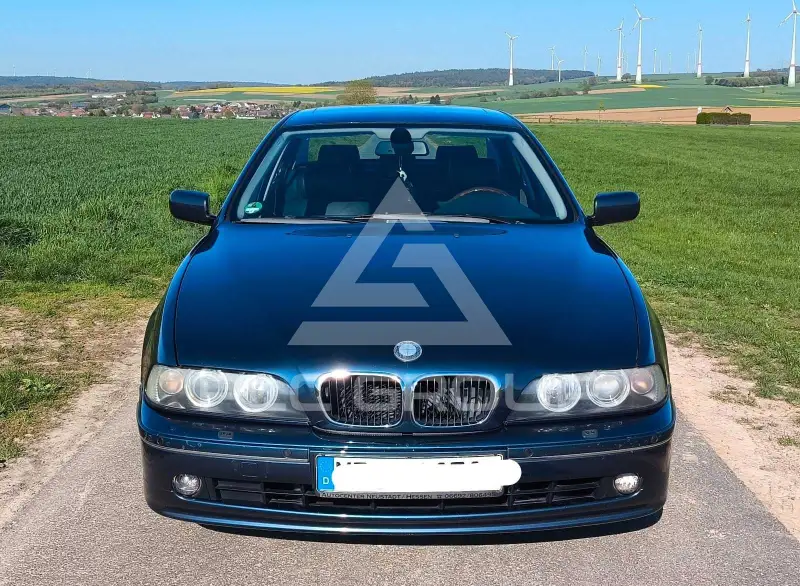 2002 BMW 530