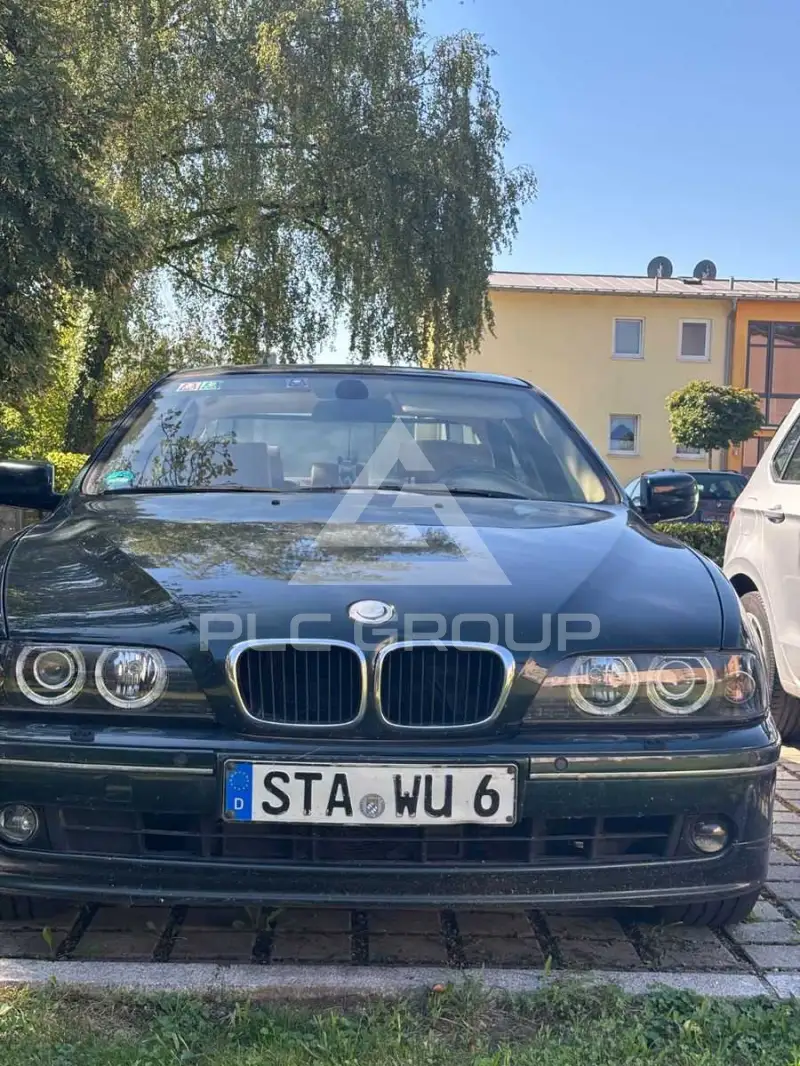 2002 BMW 525