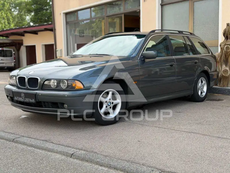 2002 BMW 525